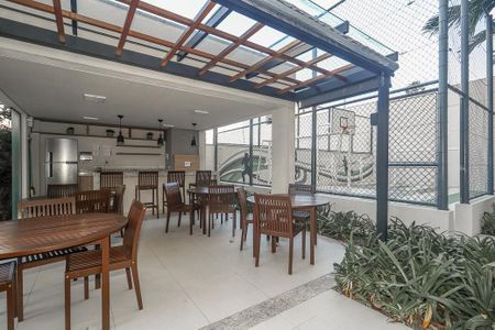 Apartamento para alugar com 64m², 1 quarto e sem vagaÁrea comum - Churrasqueira