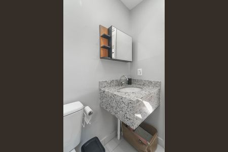 Apartamento para alugar com 64m², 1 quarto e sem vagaBanheiro