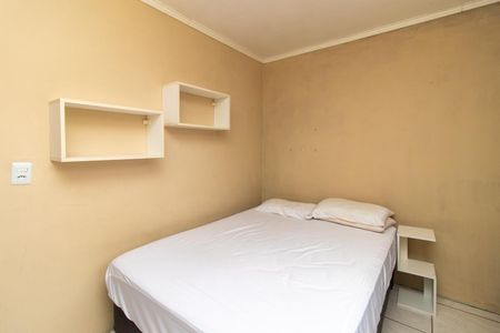 quarto 2 de apartamento para alugar com 2 quartos, 40m² em Partenon, Porto Alegre