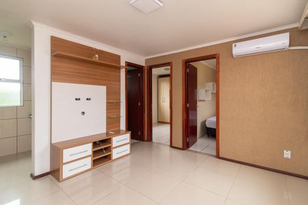 sala de apartamento para alugar com 2 quartos, 40m² em Partenon, Porto Alegre