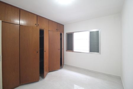 Casa para alugar com 210m², 3 quartos e 5 vagasQuarto 1