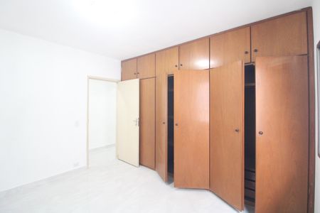Casa para alugar com 210m², 3 quartos e 5 vagasQuarto 1