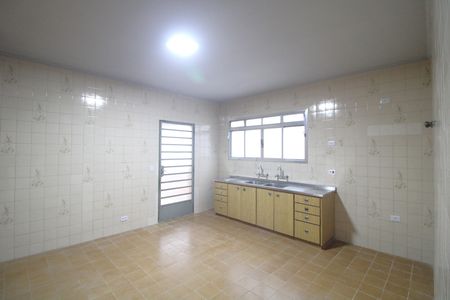 Casa para alugar com 210m², 3 quartos e 5 vagasCozinha