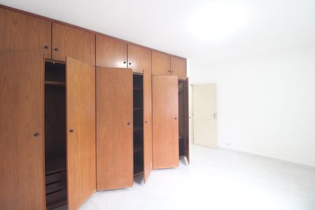 Casa para alugar com 210m², 3 quartos e 5 vagasQuarto 2