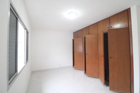 Casa para alugar com 210m², 3 quartos e 5 vagasQuarto 2