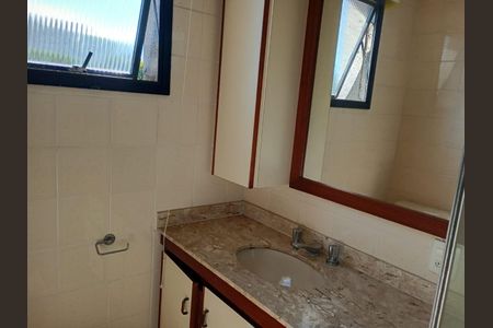 Apartamento à venda com 181m², 3 quartos e 3 vagas