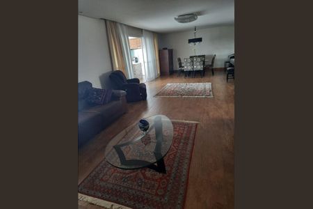 Apartamento à venda com 244m², 3 quartos e 4 vagas