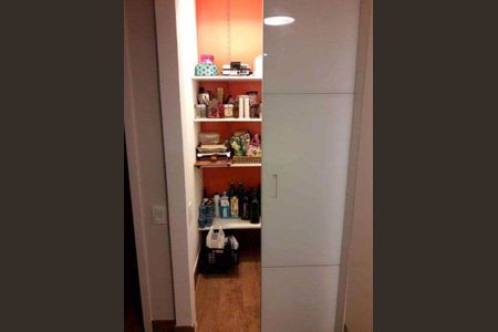 Apartamento à venda com 244m², 3 quartos e 4 vagas