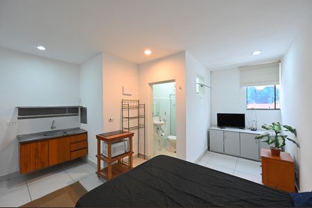 Sala/Quarto de kitnet/studio para alugar com 1 quarto, 40m² em Mirandópolis, São Paulo
