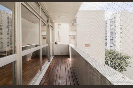 Apartamento à venda com 276m², 4 quartos e 2 vagas