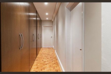 Apartamento à venda com 276m², 4 quartos e 2 vagas