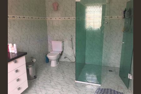 Casa à venda com 3 quartos, 270m² em Jaraguá, São Paulo