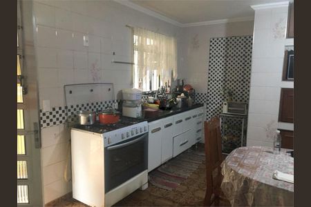 Casa à venda com 3 quartos, 270m² em Jaraguá, São Paulo