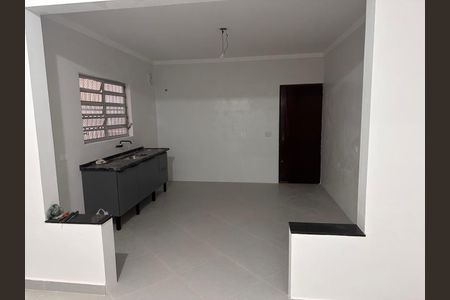 Casa à venda com 3 quartos, 180m² em Parque Marajoara, Santo André