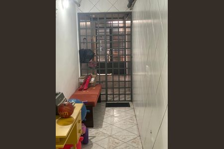 Casa à venda com 192m², 3 quartos e 3 vagas