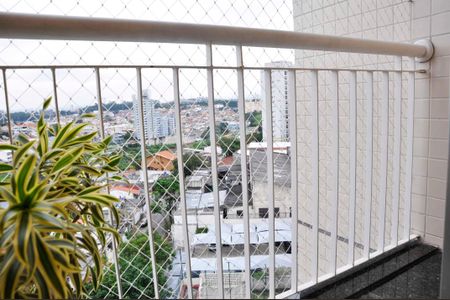 Apartamento à venda com 3 quartos, 65m² em Parque Maria Domitila, São Paulo