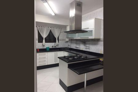 Apartamento à venda com 119m², 3 quartos e 3 vagas