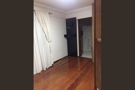 Apartamento à venda com 119m², 3 quartos e 3 vagas