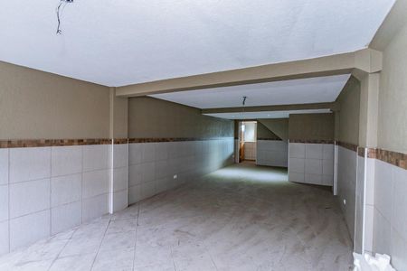 Casa à venda com 228m², 3 quartos e 4 vagas Casa à venda com 228m², 3 quartos e 4 vagasGaragem