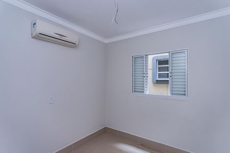 Casa à venda com 228m², 3 quartos e 4 vagas Casa à venda com 228m², 3 quartos e 4 vagasQuarto 1