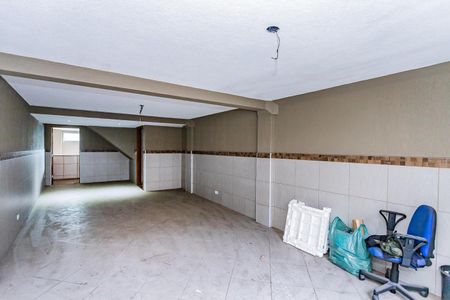 Casa à venda com 228m², 3 quartos e 4 vagas Casa à venda com 228m², 3 quartos e 4 vagasGaragem