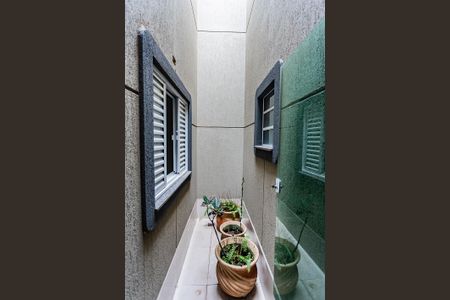 Casa à venda com 228m², 3 quartos e 4 vagas Casa à venda com 228m², 3 quartos e 4 vagasJardim de inverno