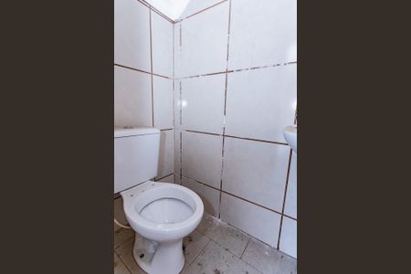 Casa à venda com 228m², 3 quartos e 4 vagas Casa à venda com 228m², 3 quartos e 4 vagasBanheiro de serviço