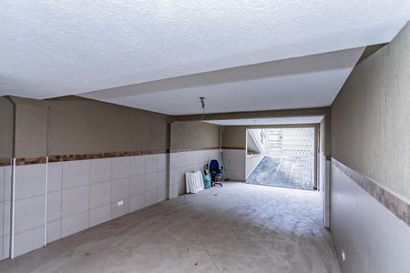 Casa à venda com 228m², 3 quartos e 4 vagas Casa à venda com 228m², 3 quartos e 4 vagasGaragem