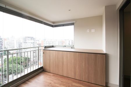 Varanda da Sala de apartamento para alugar com 2 quartos, 62m² em Indianópolis, São Paulo