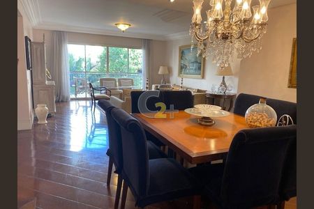 Apartamento à venda com 170m², 3 quartos e 2 vagas