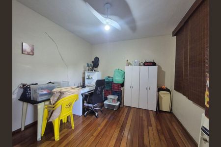 Casa à venda com 4 quartos, 300m² em Taquara, Rio de Janeiro