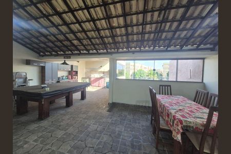 Casa à venda com 4 quartos, 300m² em Taquara, Rio de Janeiro