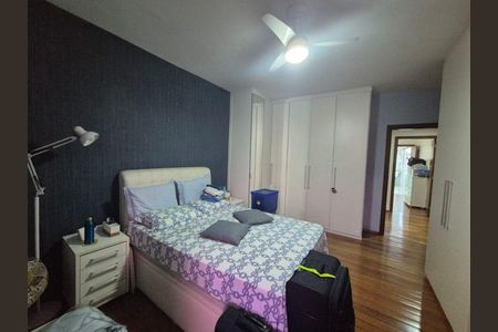 Casa à venda com 4 quartos, 300m² em Taquara, Rio de Janeiro