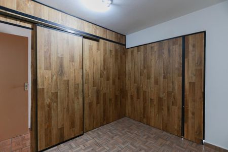 Casa de condomínio à venda com 68m², 3 quartos e 1 vagaQuarto 3