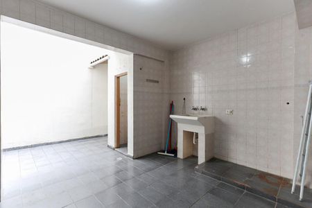 Casa de condomínio à venda com 68m², 3 quartos e 1 vagaÁrea de serviço