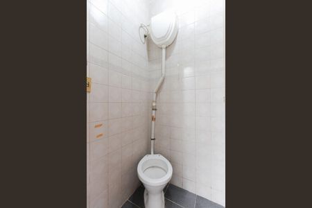 Casa de condomínio à venda com 68m², 3 quartos e 1 vagaBanheiro de serviço