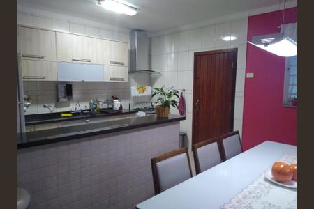 Casa à venda com 2 quartos, 170m² em Jardim da Gloria, São Paulo