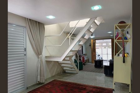 Casa à venda com 142m², 3 quartos e 2 vagas