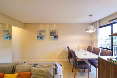 Apartamento à venda com 77m², 3 quartos e 2 vagas
