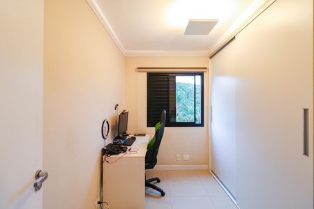Apartamento à venda com 77m², 3 quartos e 2 vagas