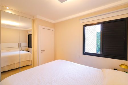 Apartamento à venda com 77m², 3 quartos e 2 vagas
