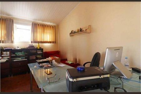 Casa à venda com 3 quartos, 300m² em Vila Romana, São Paulo