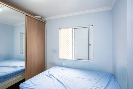 Quarto 2 de apartamento à venda com 2 quartos, 44m² em Canhema, Diadema