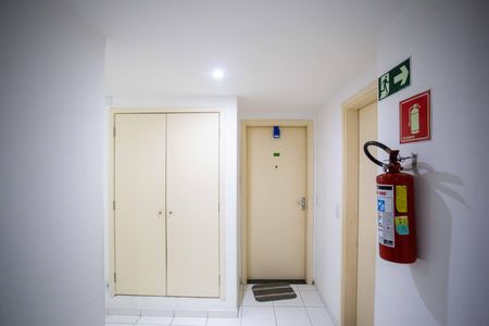 Apartamento à venda com 44m², 2 quartos e 1 vagaHall de entrada