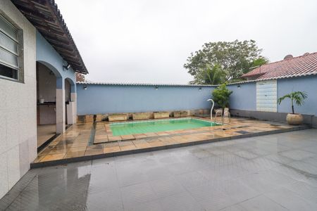 Casa à venda com 380m², 4 quartos e 4 vagas Casa à venda com 380m², 4 quartos e 4 vagasQuintal