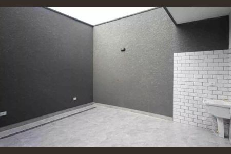 Casa à venda com 130m², 3 quartos e 2 vagas