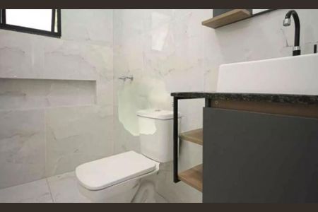 Casa à venda com 130m², 3 quartos e 2 vagas