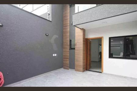 Casa à venda com 130m², 3 quartos e 2 vagas