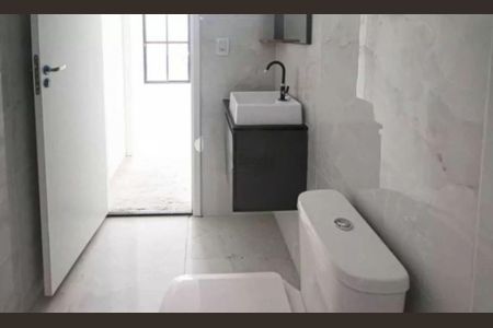 Casa à venda com 130m², 3 quartos e 2 vagas