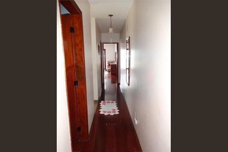 Casa à venda com 130m², 4 quartos e 2 vagas